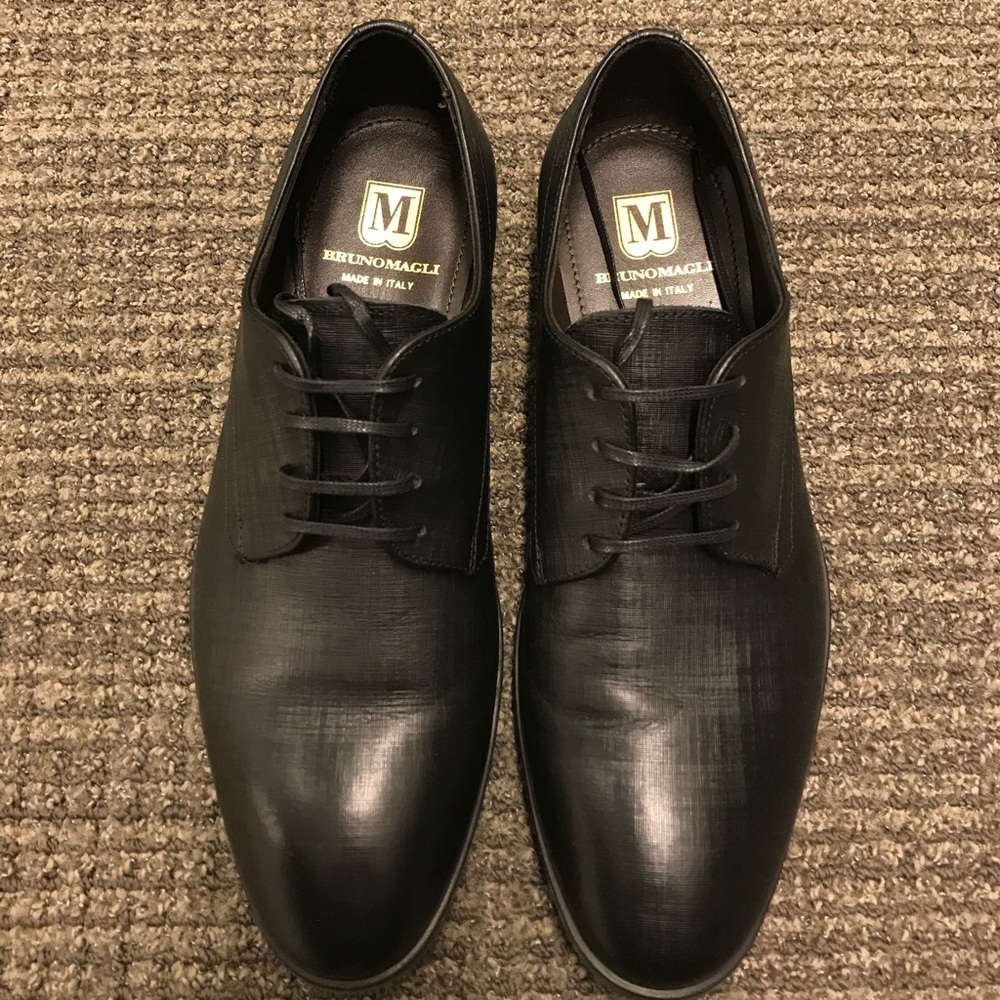 Men’s Italian Bruno Magli Regent dress shoes